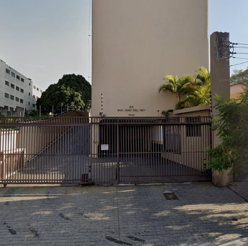 Vaga de Garagem no Edifício São João Del Rey, 128,82m²