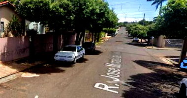 2 Casas em Palmeira D'Oeste com Terreno Amplo