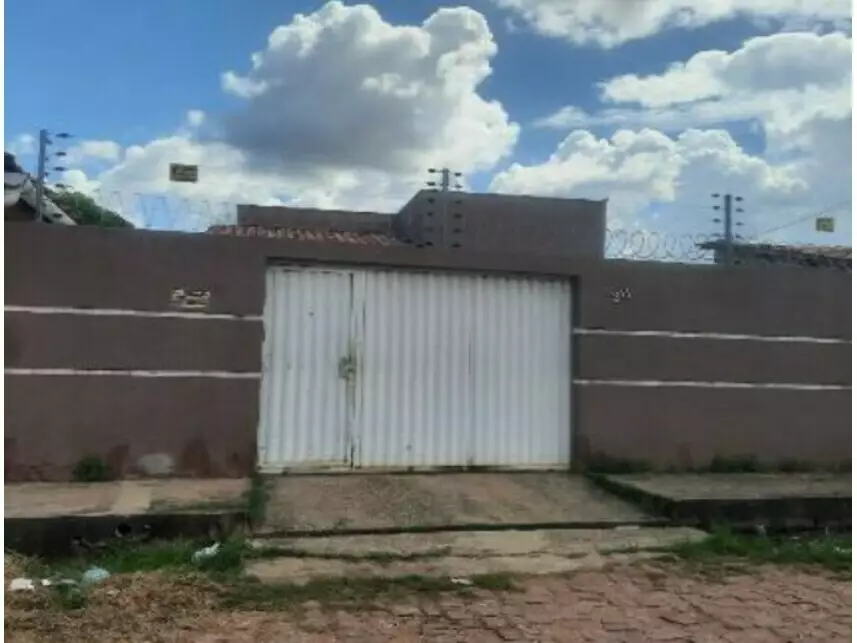 Casa Ocupada com 69.86m² de Área Construída em Timon/MA