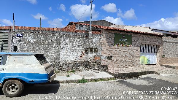 Casa com 2 quartos, banheiro, sala e cozinha, 118.89m² construída