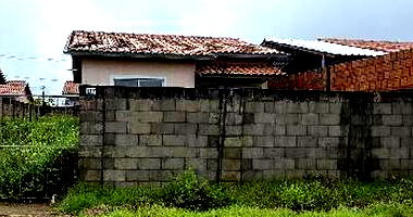 Casa com 2 Quartos e Vaga de Garagem em Iranduba/AM