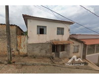 Casa aconchegante com 2 quartos e suíte em Cana Verde/MG