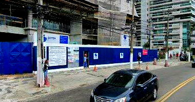 Apartamento de frente para a praia com 4 quartos e 1 suíte