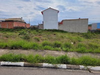 Terreno plano de 160m² no Jardim Domingos Orsi, sem benfeitorias