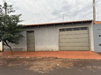 Casa com 2 quartos e 1 vaga em Pitangueiras