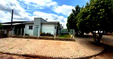 Casa 2 quartos, 1 banheiro, 52m² construída, ocupada