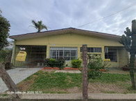 Casa alugada com 191 m² e terreno de 312 m²