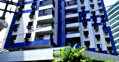 Apartamento com 3 quartos e varanda em Parnamirim