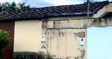 Casa com 3 quartos, 2 banheiros e 1 vaga