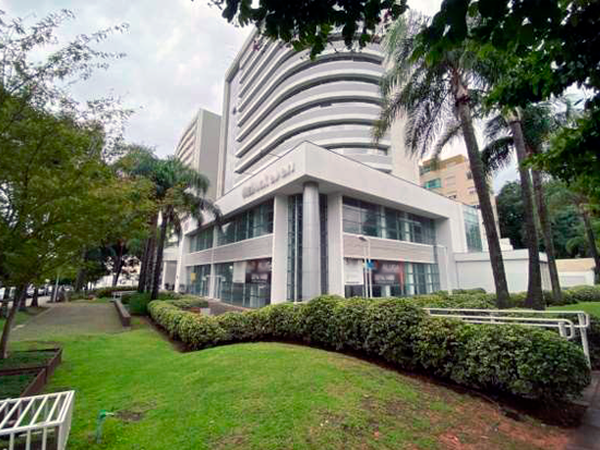Sala Comercial 52m² com Vaga de Garagem em Porto Alegre - Ocupada