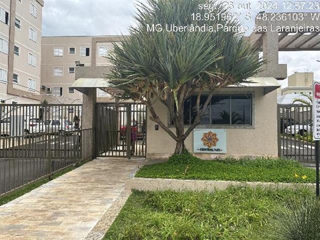 Apartamento com 2 quartos em Uberlândia