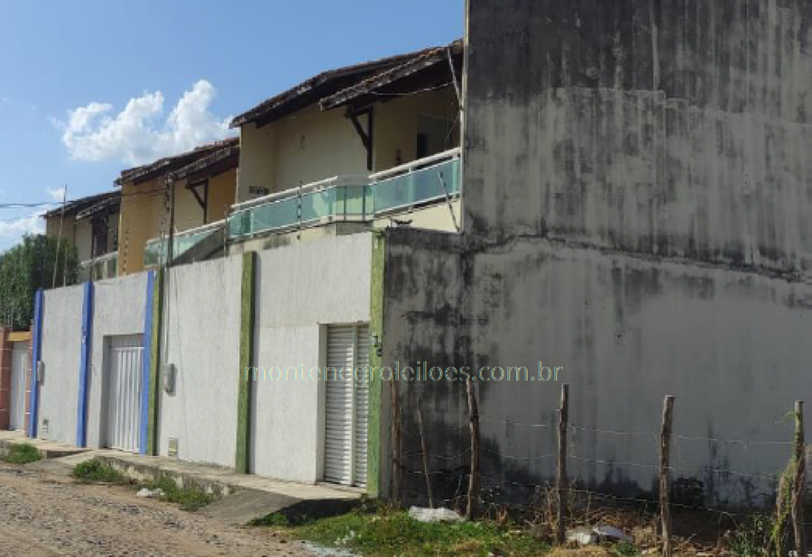 Casa em Iguatu/CE com 186m² de área construída