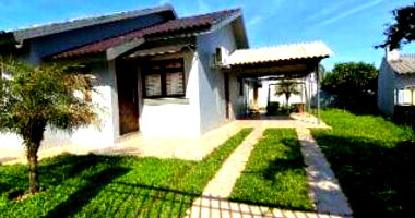 Casa Ocupada com 160m² de Área Construída em Santo Ângelo/RS