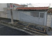 Casa com 300m² de terreno e 185m² construída, ocupada