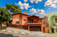 Casa residencial com 3 dormitórios, suíte, 2 vagas, 170m², ocupada