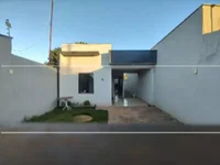 Casa com 2 quartos, 1 suíte, 1 vaga de garagem, 70m² construídos, ocupada