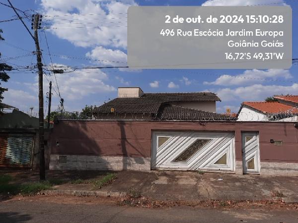 Casa com 3 Quartos e 2 Vagas em Jardim Europa