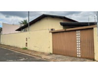 Casa com 3 quartos, 2 banheiros, 162m² em Uberaba