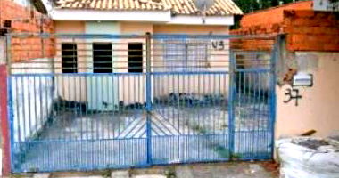 Casa com 54,46m² construída e terreno de 135,77m² em Sorocaba