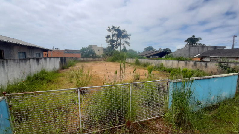 Terreno em São Francisco do Sul com 312 m²