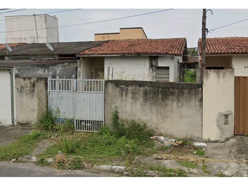 Casa em leilão com 187,50m² em Moreira César - Pindamonhangaba/SP