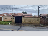 Casa em Condomínio com 146m², 1 Vaga e Ocupada