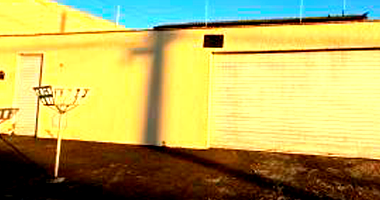 Casa ocupada com 206m² construída, perfeita para investimentos