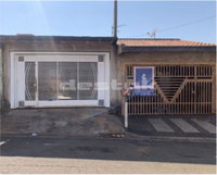 Duas Casas Geminadas em Araras/SP com Garagem