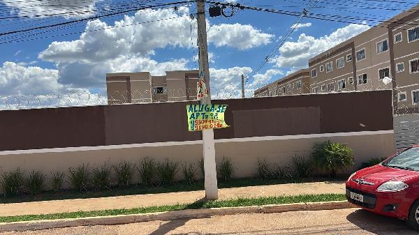 Apartamento com 2 quartos, 1 vaga, 45m²