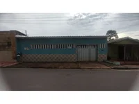 Casa ocupada com 215,19 m² construída