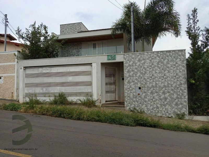 Terreno Urbano em Araxá - Lote 16 e 17 no Loteamento Armando Santos