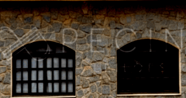 Casa com 227,91m² de área construída no Centro