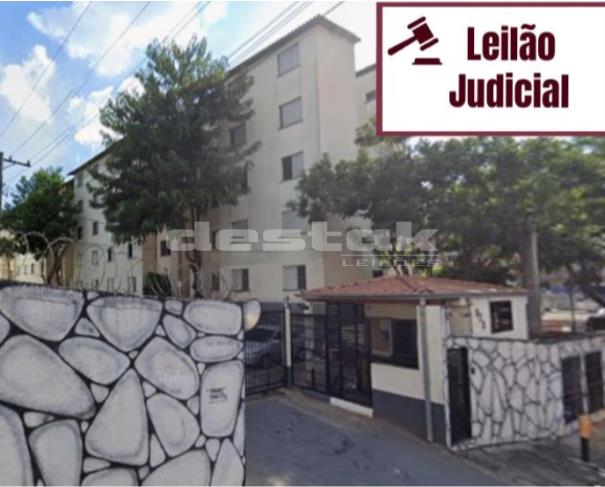 Apartamento com 44m² em condomínio com lazer