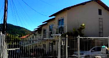 Casa com 2 quartos, 1 banheiro, 1 vaga e 55,35m² construída
