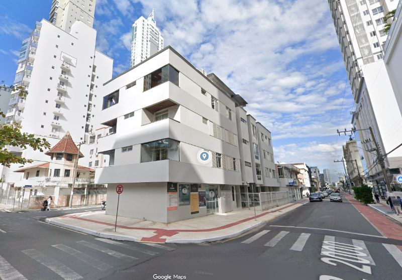 Apartamento 302 com vaga em condomínio Bela Vista - Balneário Camboriú