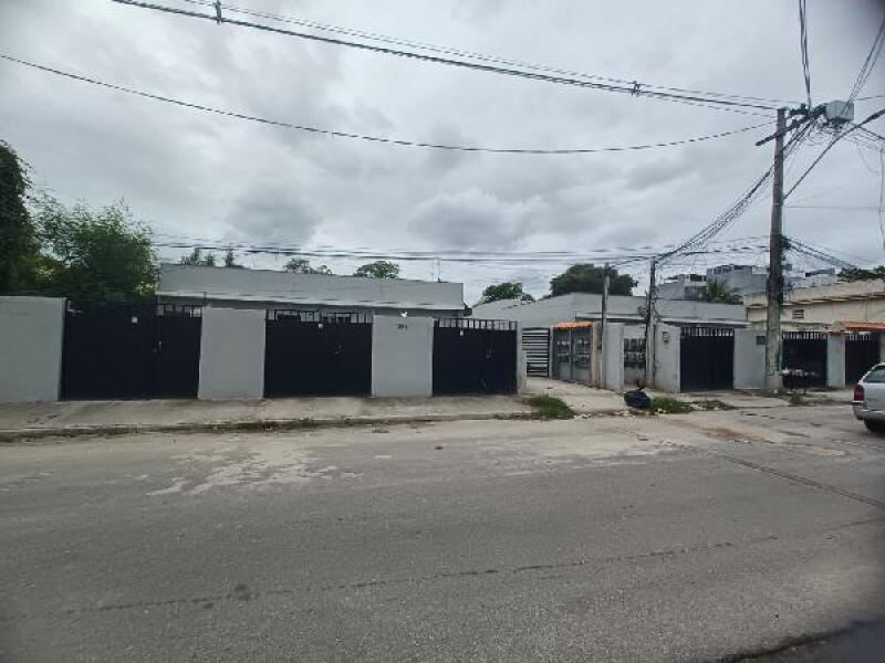 Casa com 32,76 m², 1 quarto e 1 banheiro