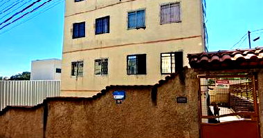 Apartamento com 2 Quartos e Vaga em Betim