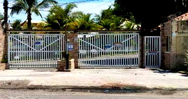 Casa em Maricá com 2 quartos e 3 banheiros