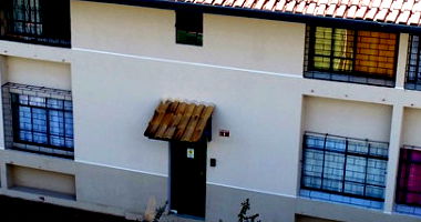 Apartamento com 2 quartos em Curitiba