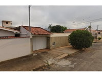 Casa com 125,75m² construída, 250m² terreno, imóvel
