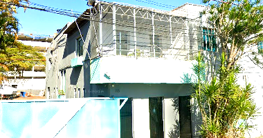 Galpão amplo com 2243,87 m², desocupado e pronto para uso