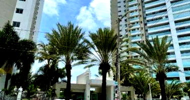 Apartamento com 145m², 3 vagas e 3 quartos em Fortaleza