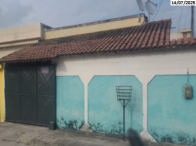 Casa e Edícula com 260m² em Terreno de 360m²