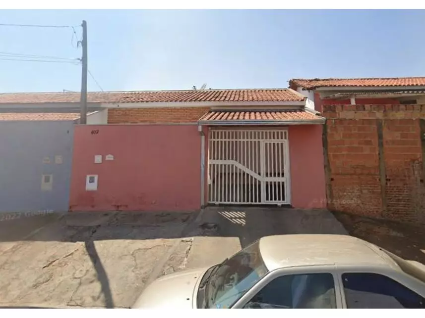 Casa com 2 quartos, 1 banheiro e 76,47m² construídos