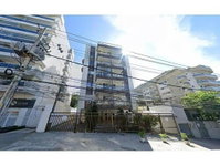 Cobertura 603m² com 3 vagas em Jacarepaguá - RJ