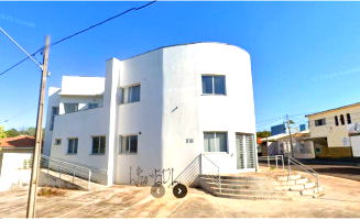 Prédio Comercial de 2 Andares - 750m²