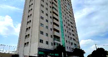 Apartamento com 2 Quartos e 1 Vaga em Londrina
