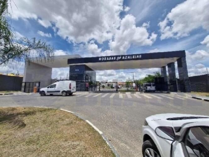 Casa com 2 quartos, 1 banheiro, 43,58m² área privativa, 1 vaga