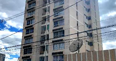 Apartamento com 2 Quartos e Vaga no Centro de Campos dos Goytacazes