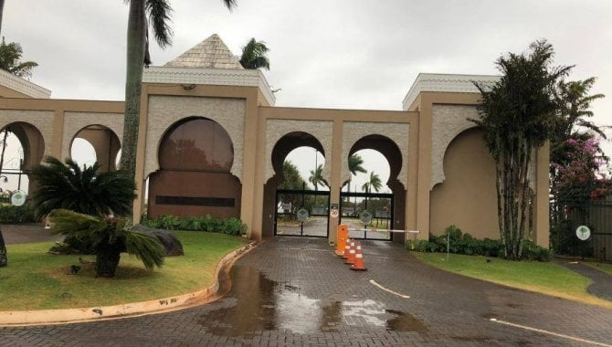 Casa em Condomínio 3 quartos 4 banheiros 259m² com 1 vaga, ocupada